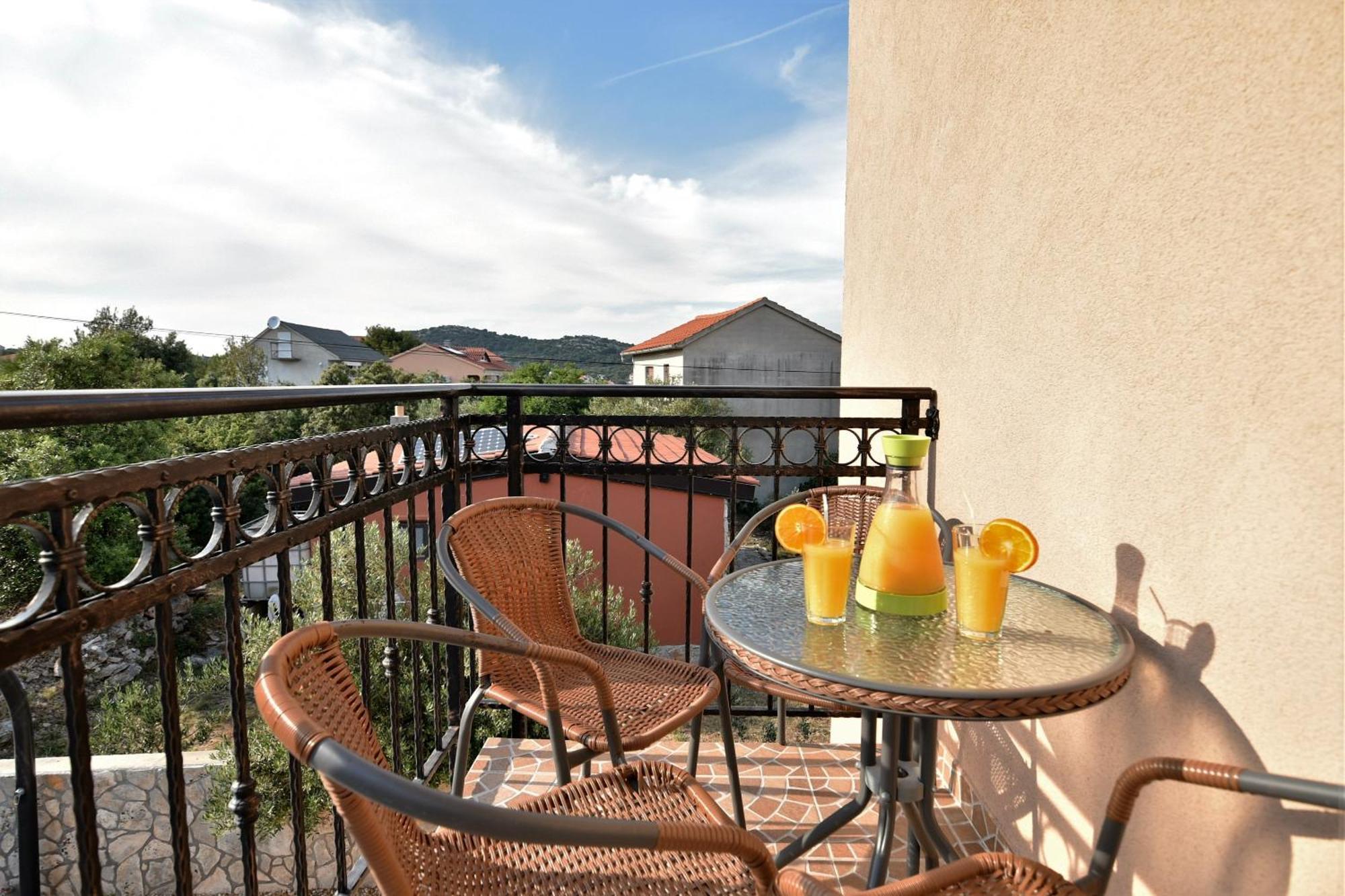 Apartmani Natasa Nino Jezera, Murter Δωμάτιο φωτογραφία