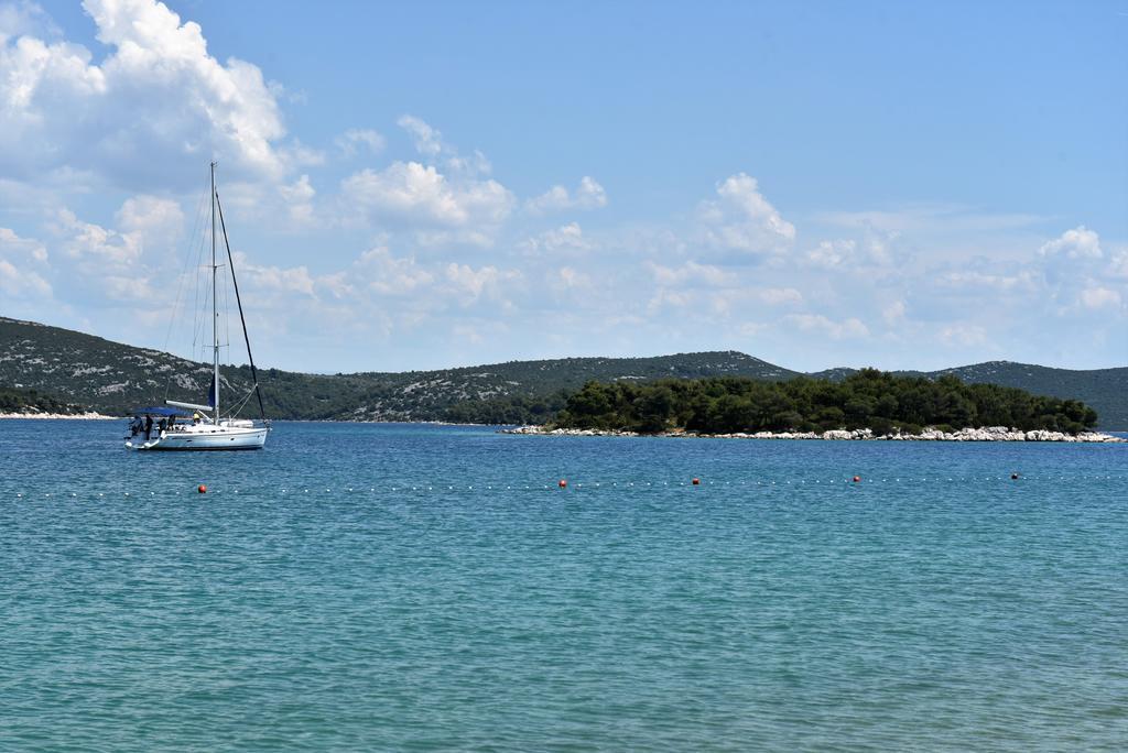 Apartmani Natasa Nino Jezera, Murter Εξωτερικό φωτογραφία
